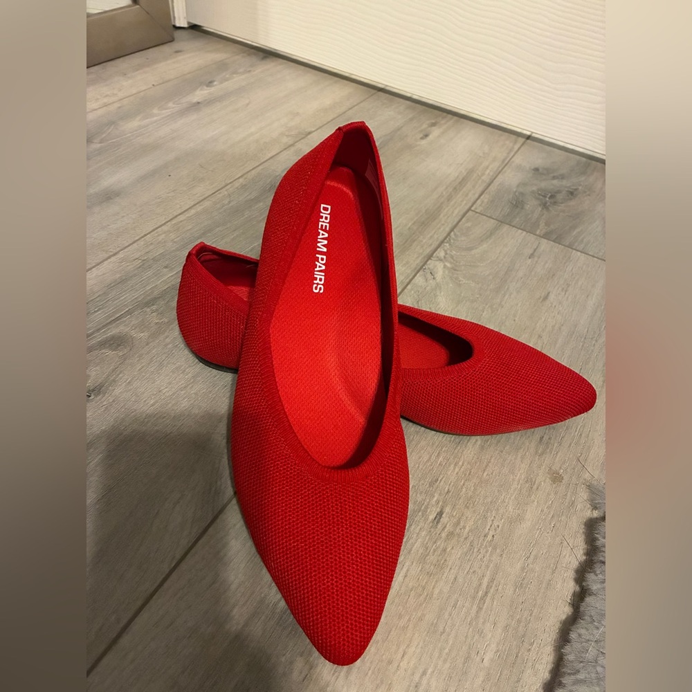 Size 7.5 - Dream Pairs Women's Vibrant Red Loafers